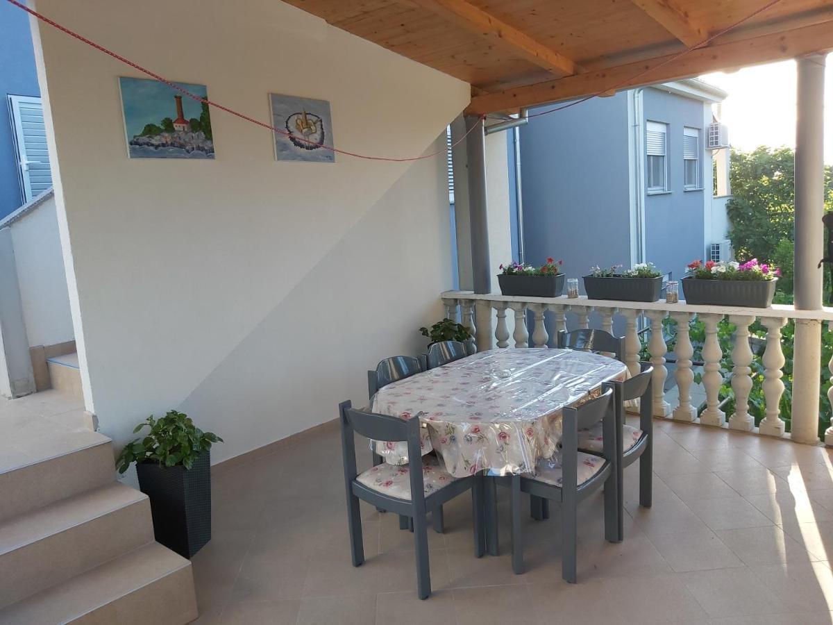 Apartman Ana Štinjan Kamer foto