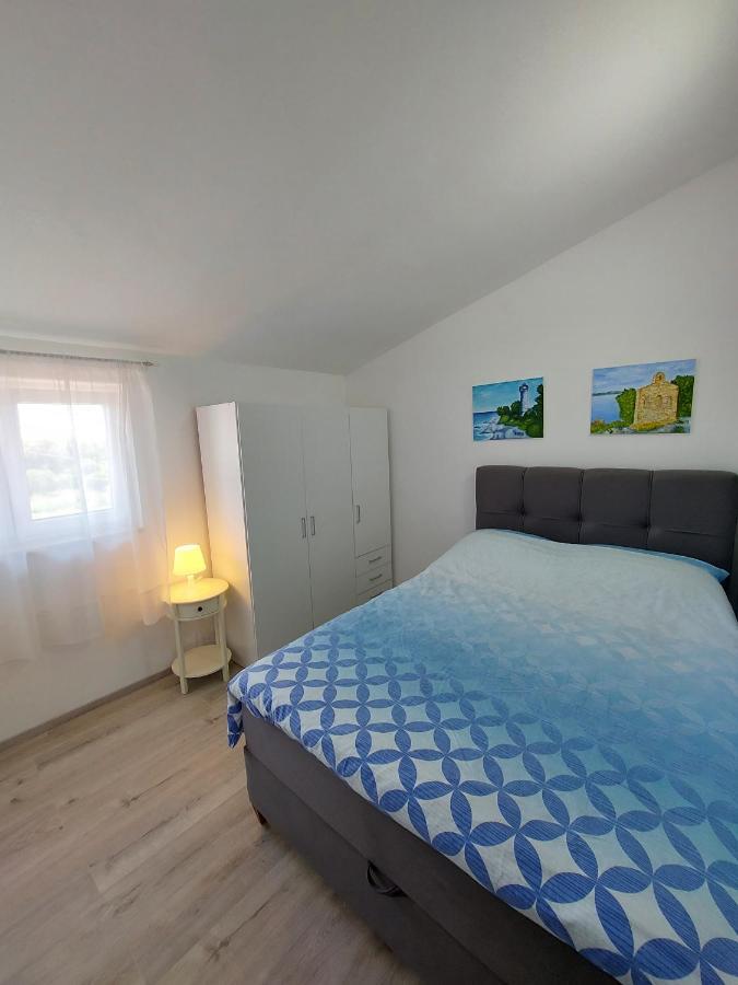 Apartman Ana Štinjan Buitenkant foto