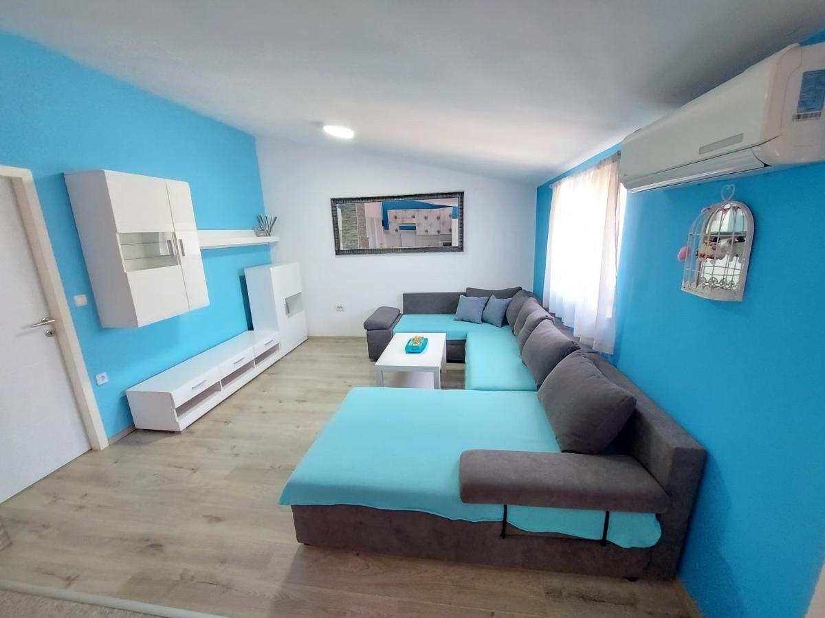 Apartman Ana Štinjan Buitenkant foto