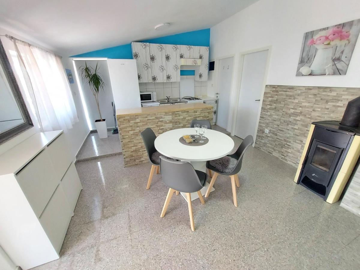 Apartman Ana Štinjan Buitenkant foto