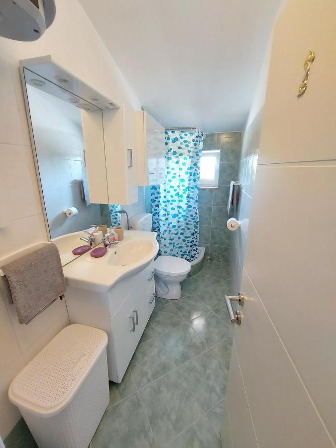 Apartman Ana Štinjan Buitenkant foto