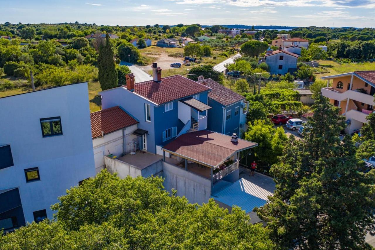 Apartman Ana Štinjan Buitenkant foto